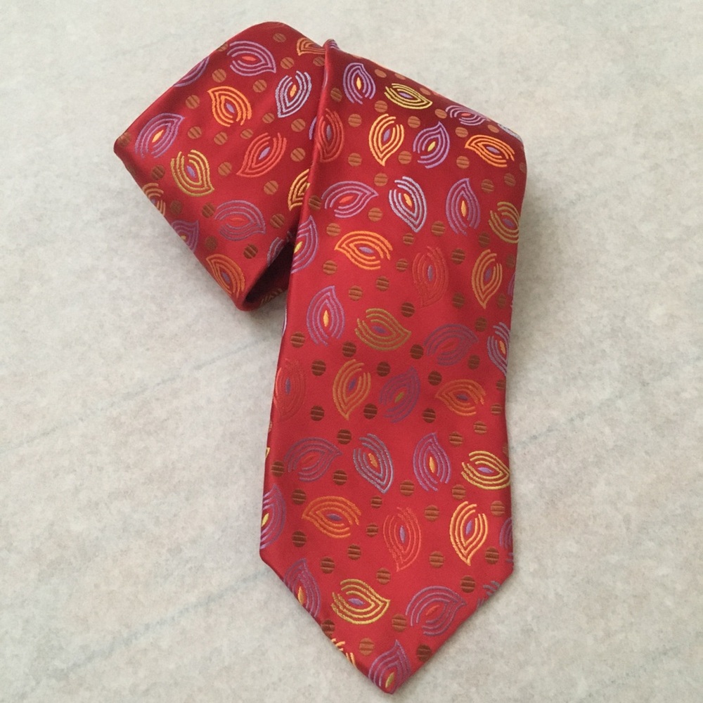 100% Silk Robert Talbott Red Geometric Leaves Abstract Tie